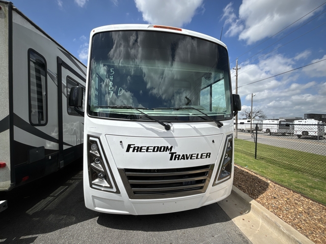 2027 Thor Freedom Traveler A29 — photo 5 of 8