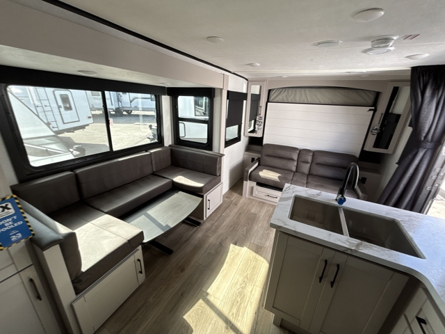 2026 Jayco Jay Feather 21MBH — photo 4 of 8