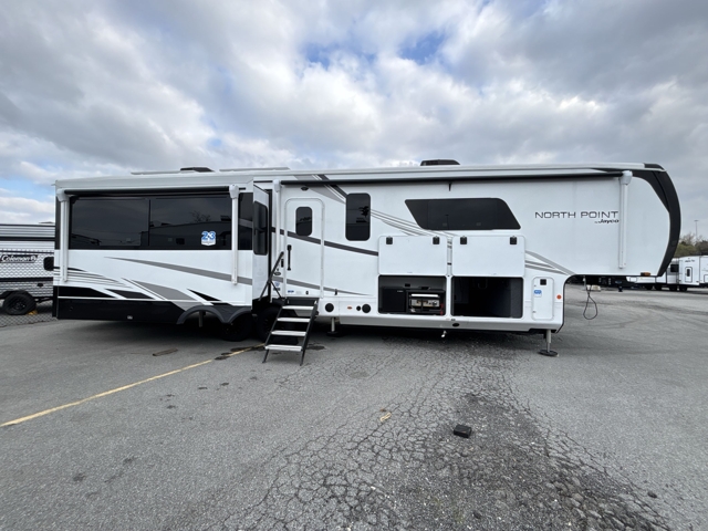 2026 Jayco North Point 387FBTS — photo 6 of 8