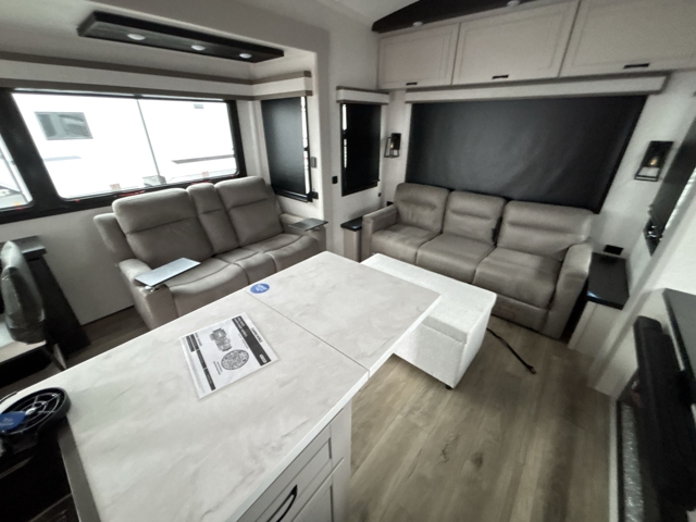 2026 Jayco North Point 387FBTS — photo 4 of 8