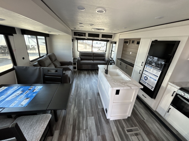 2026 Jayco Jay Flight SLX 334RTS — photo 3 of 8