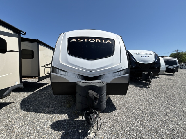 2022 Dutchmen Astoria 2703RB — photo 4 of 8