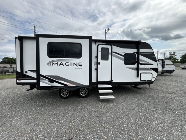 2024 Grand Design Imagine XLS 22RBE — photo 5 of 8