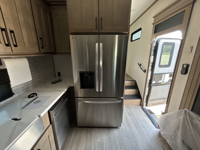 2025 K-Z RV Durango Gold 393MKF — photo 8 of 8