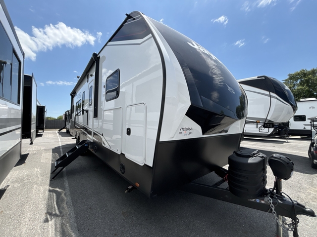 2027 Jayco Seismic 265 — photo 1 of 8