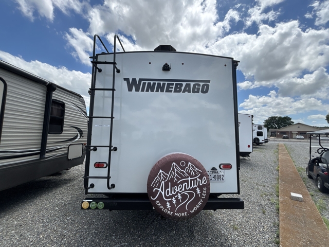 2022 Winnebago Micro Minnie 2108TB — photo 8 of 8