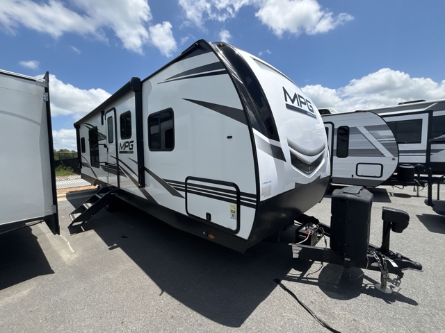 2023 Cruiser RV MPG 2700TH — photo 6 of 8