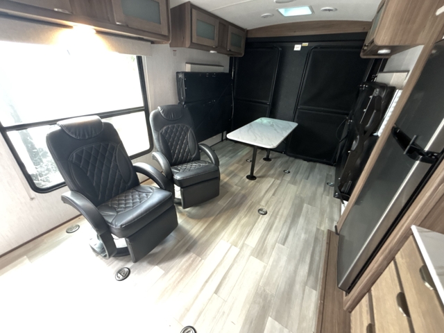 2023 Cruiser RV MPG 2700TH — photo 4 of 8