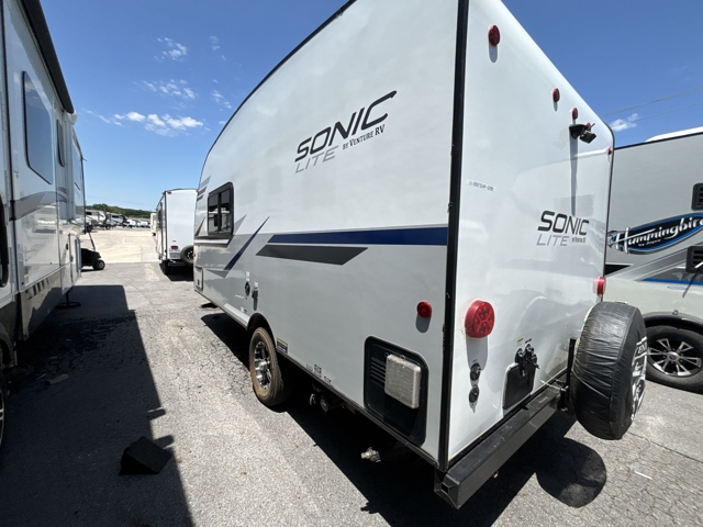 2021 Venture RV Sonic Lite 150VRB — photo 7 of 8