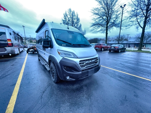 RV carousel image 1