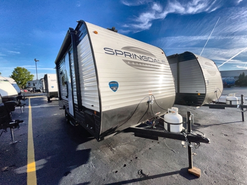 RV carousel image 1