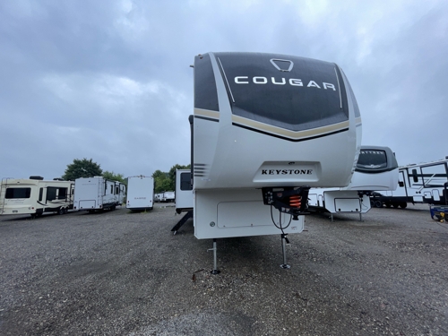 RV carousel image 1