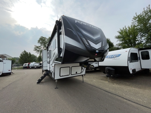 RV carousel image 1