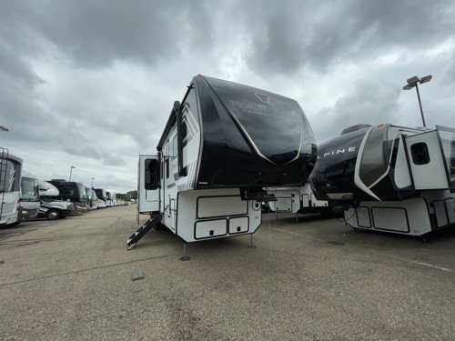 RV carousel image 1