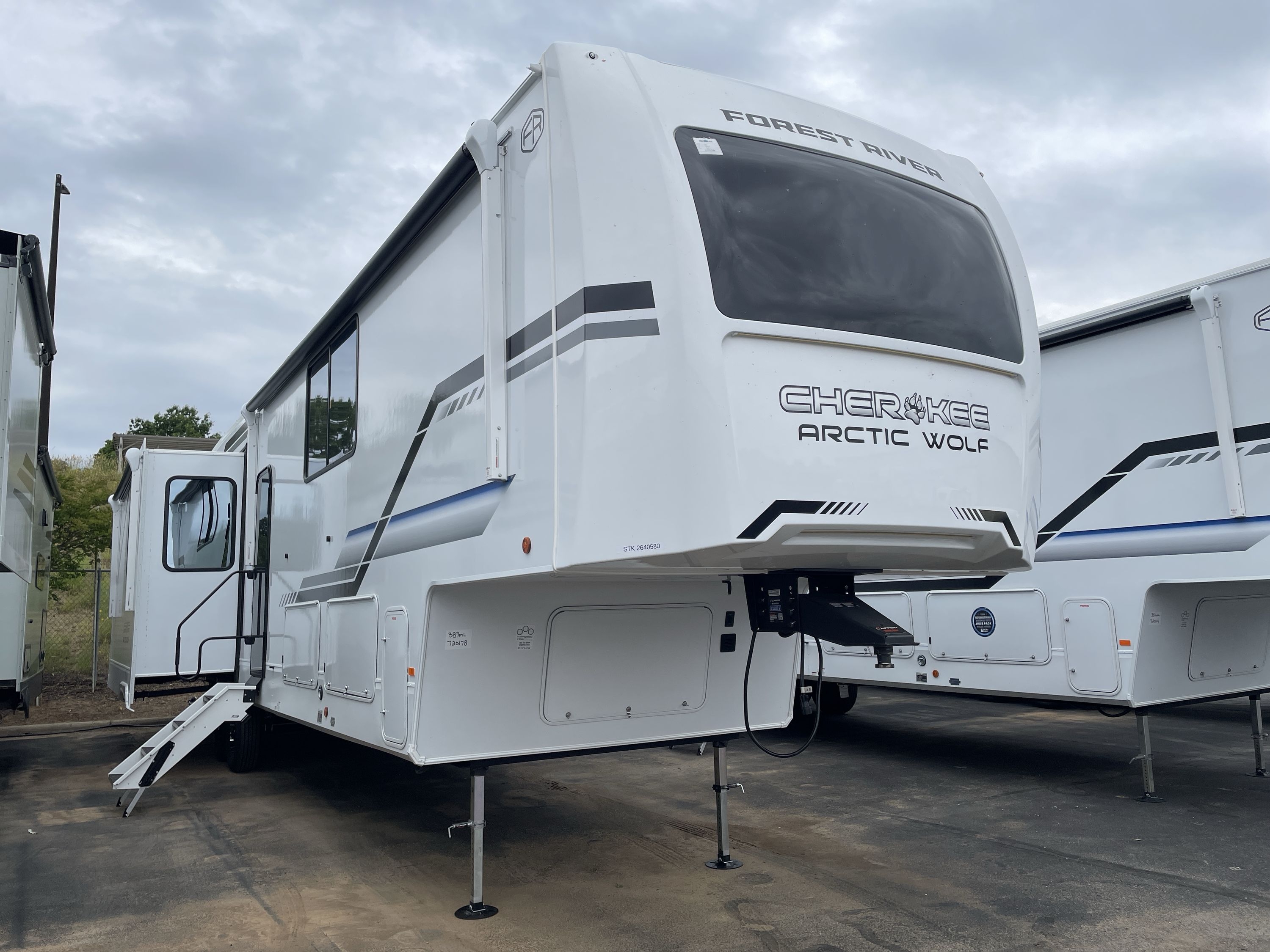 New or Used Forest River Arctic Wolf 387ml RVs for Sale | Camping