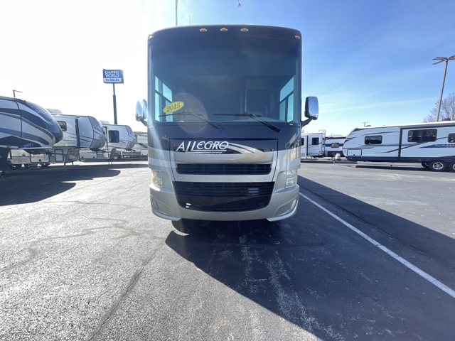 2015 Tiffin Allegro 36LA — photo 4 of 8
