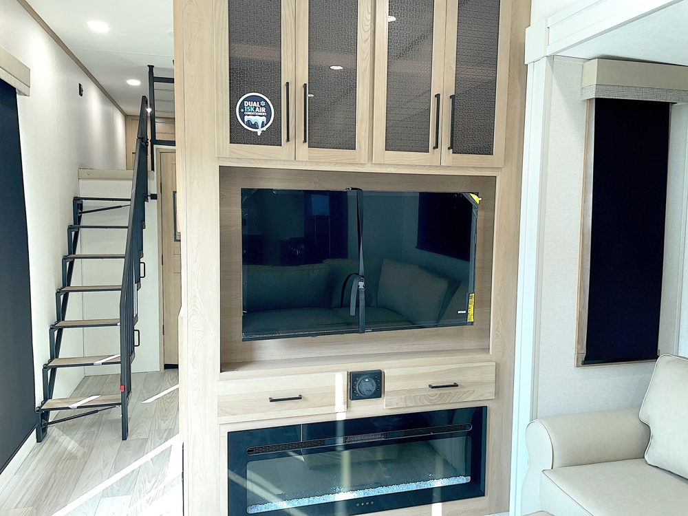 entertainment-center