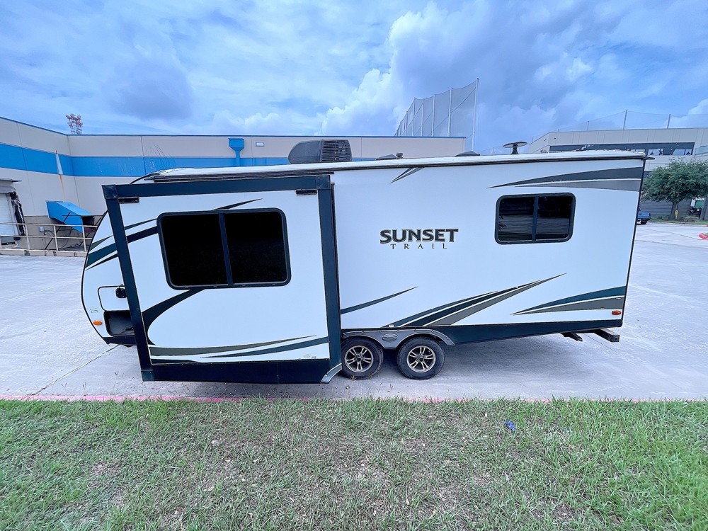 2018 Crossroads Sunset Trail 210FK — photo 7 of 8