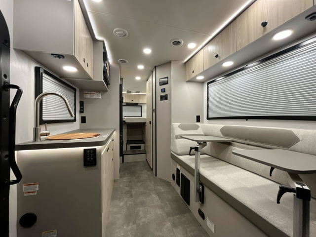 2026 Jayco Granite Ridge 23S — photo 3 of 8