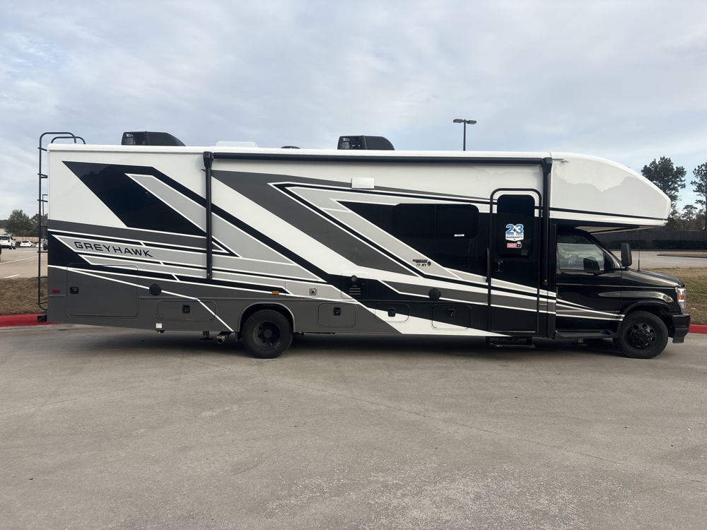 2026 Jayco Greyhawk 29MV — photo 6 of 8
