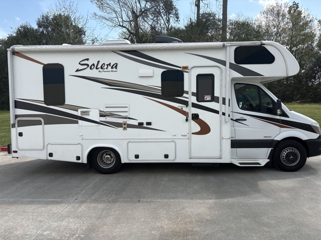 2015 Forest River Solera 24R — photo 5 of 8
