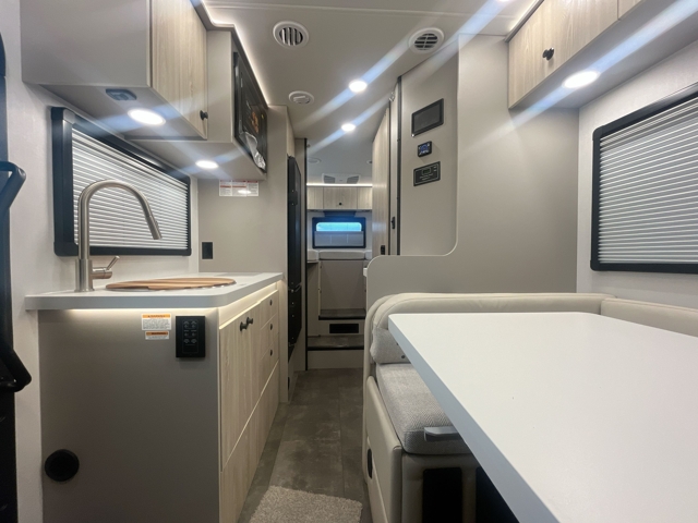 2026 Jayco Granite Ridge 22T — photo 3 of 8