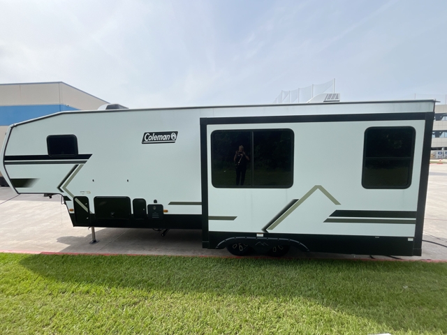 2026 Keystone Coleman Legacy 2800SUNDECK — photo 8 of 8