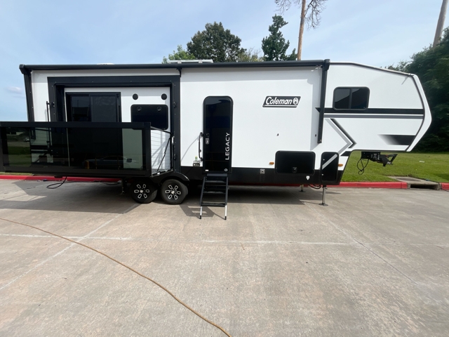 2026 Keystone Coleman Legacy 2800SUNDECK — photo 6 of 8
