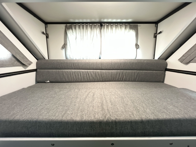2024 A Liner Aliner Evolution 12 — photo 8 of 8
