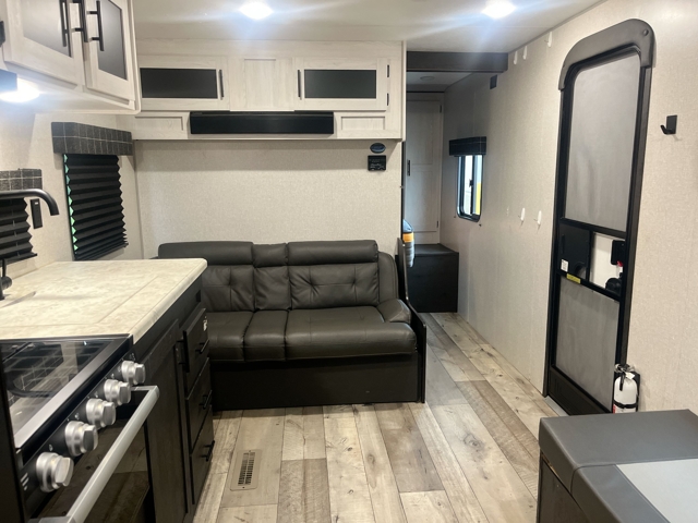 2022 K-Z RV Sportsmen SE 260BHSE — photo 4 of 8