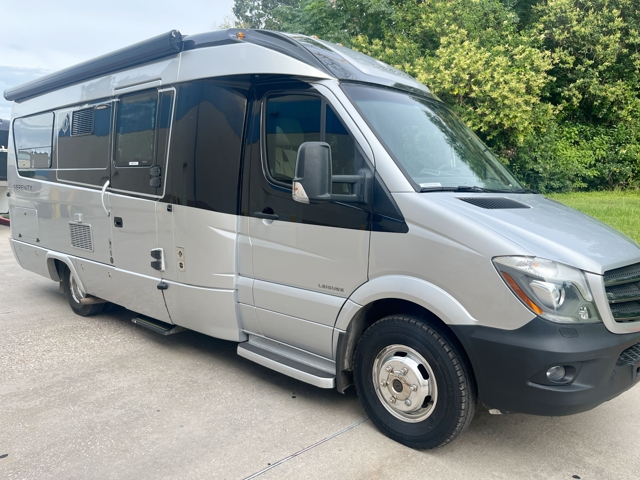 2018 Leisure Travel Serenity S24CB — photo 1 of 8