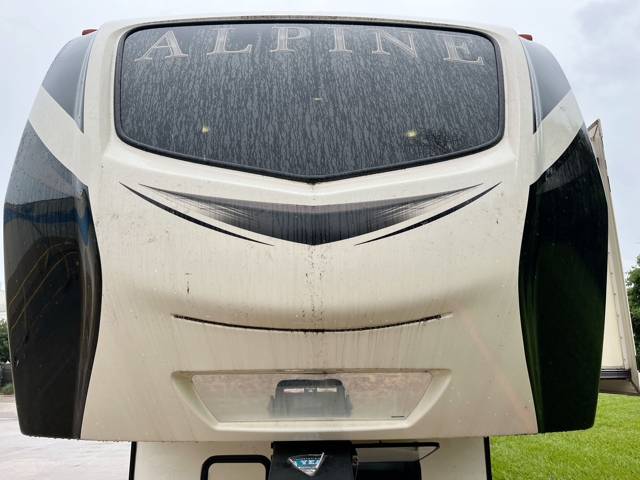 2020 Keystone Alpine 3651RL — photo 5 of 8