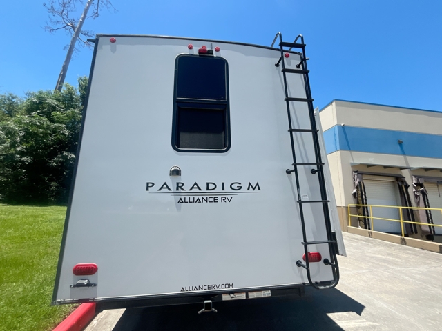 2021 Alliance Paradigm 372RK — photo 6 of 8