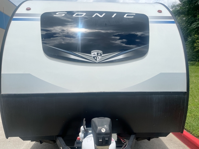 2022 Venture RV Sonic Lite 150VRK — photo 5 of 8