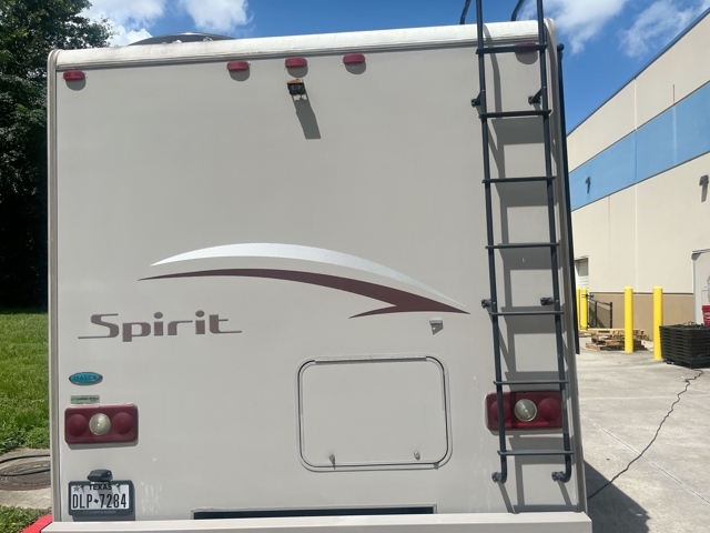 2014 Itasca Spirit 25B — photo 6 of 7