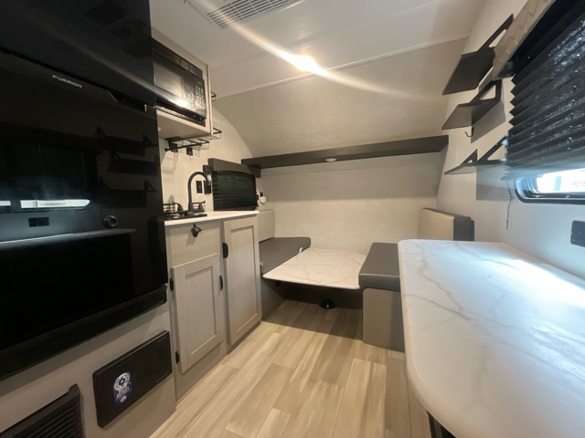 2025 Coachmen Clipper 14CR — photo 2 of 8