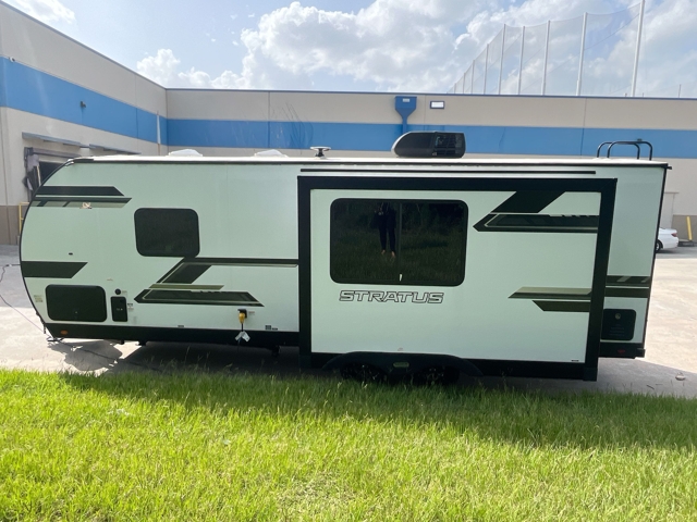 2025 Venture RV Stratus 241VRK — photo 8 of 8