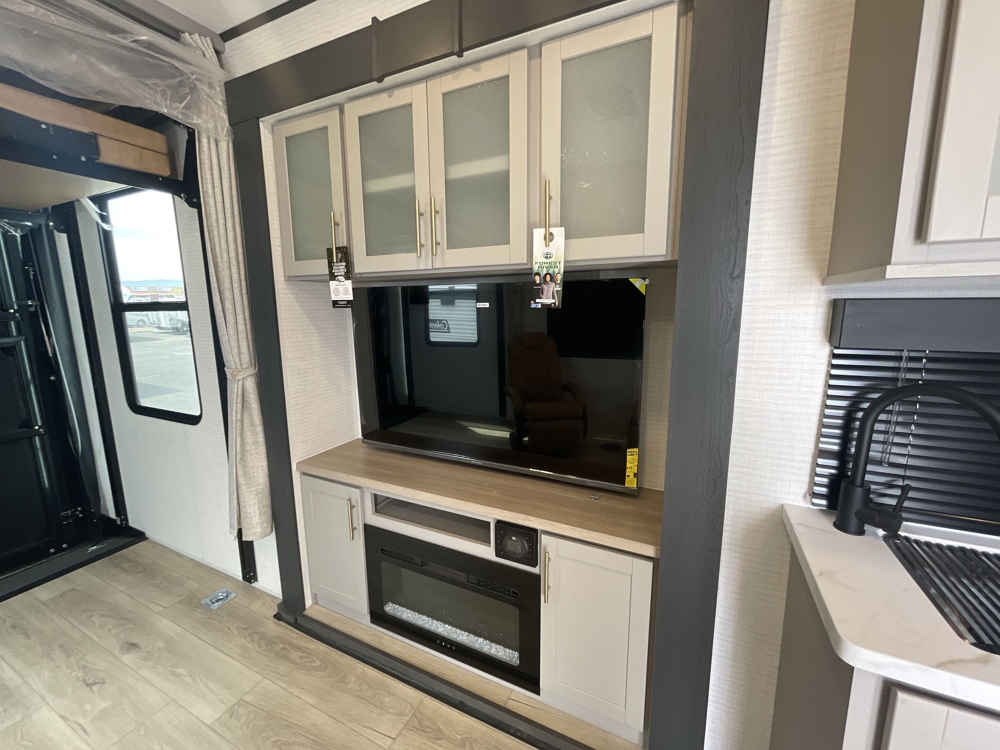 entertainment-center