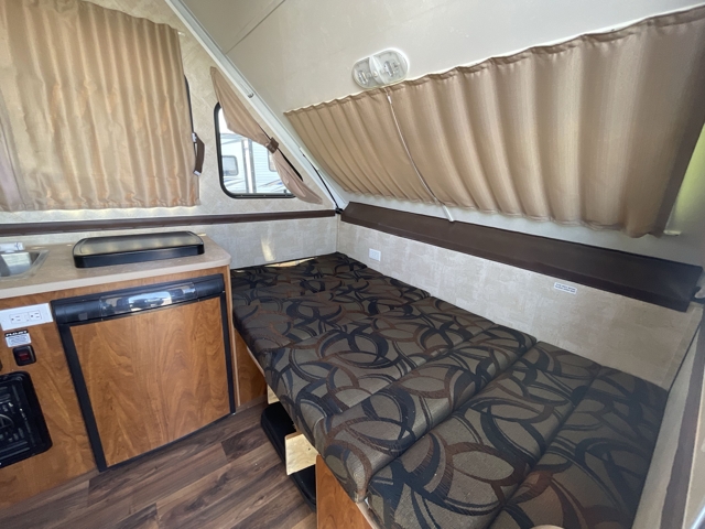 2016 Chalet Chalet RV Inc Arrowhead — photo 3 of 8