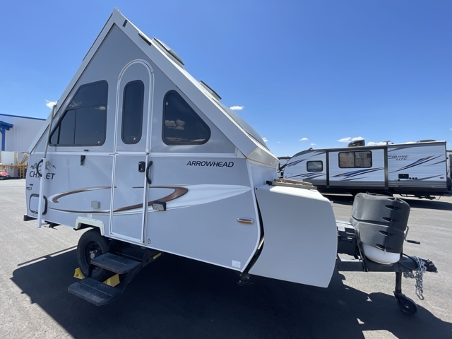 2016 Chalet Chalet RV Inc Arrowhead — photo 1 of 8