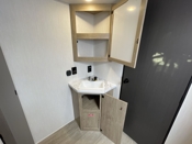 bathroom-3 thumbnail