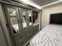 bedroom-closet