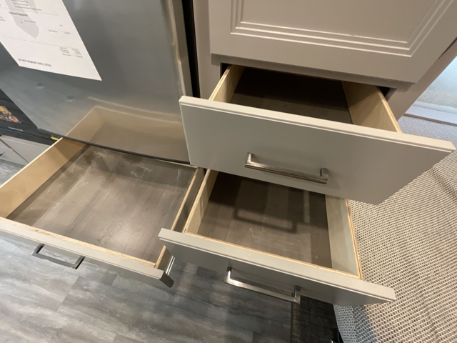 2024 Thor Axis 25.7 — photo 6 of 8