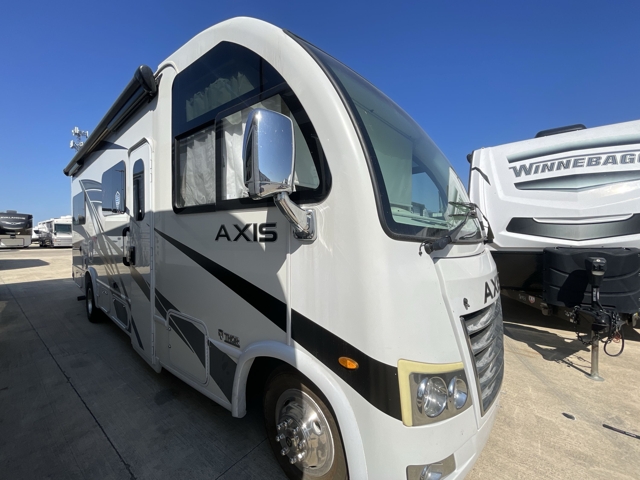 2024 Thor Axis 25.7 — photo 1 of 8