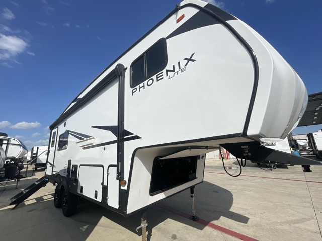 2026 Shasta Phoenix Lite 235RK — photo 1 of 8