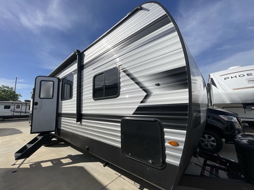 RV carousel image 1