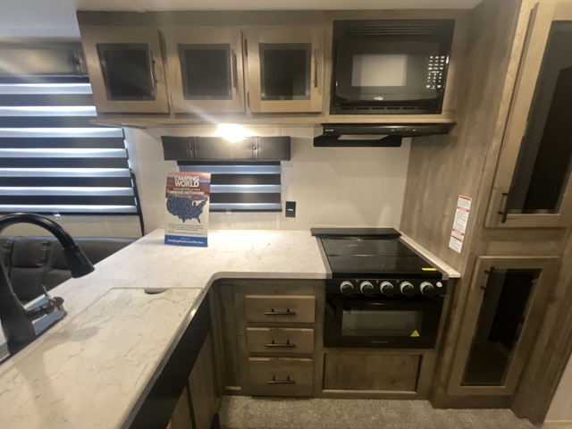 2022 Forest River Rogue 29KS — photo 8 of 8