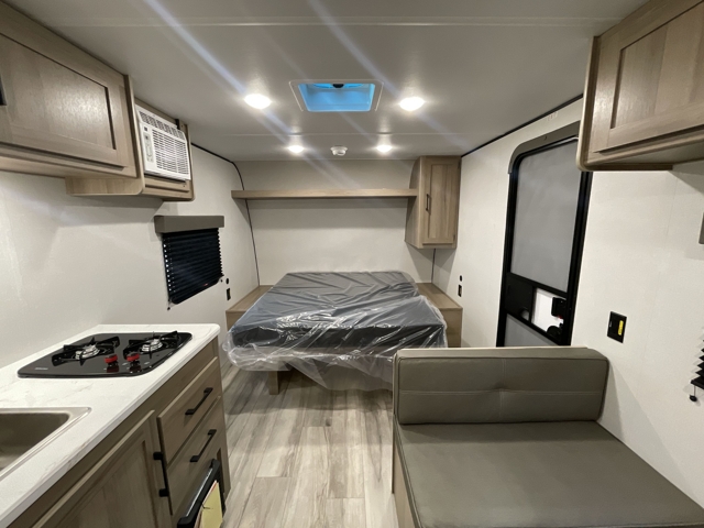 2026 Keystone Coleman 17R — photo 4 of 8