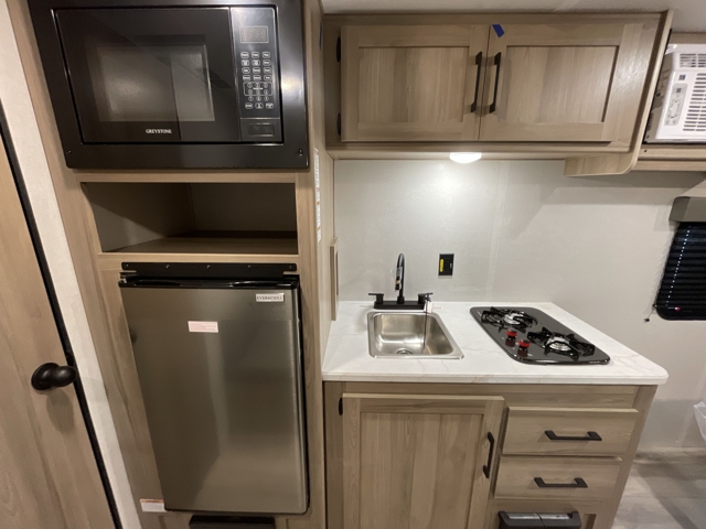 2026 Keystone Coleman 17R — photo 5 of 8