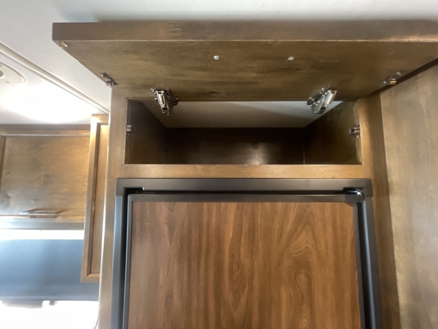 2018 Tiffin Wayfarer 24FW — photo 5 of 8
